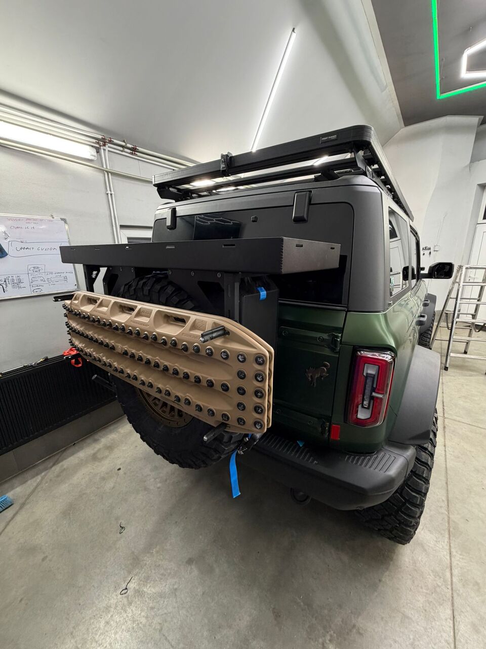Ford Bronco - Kompletní off-road úprava (5)