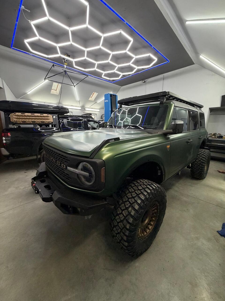 Ford Bronco - Kompletní off-road úprava (9)