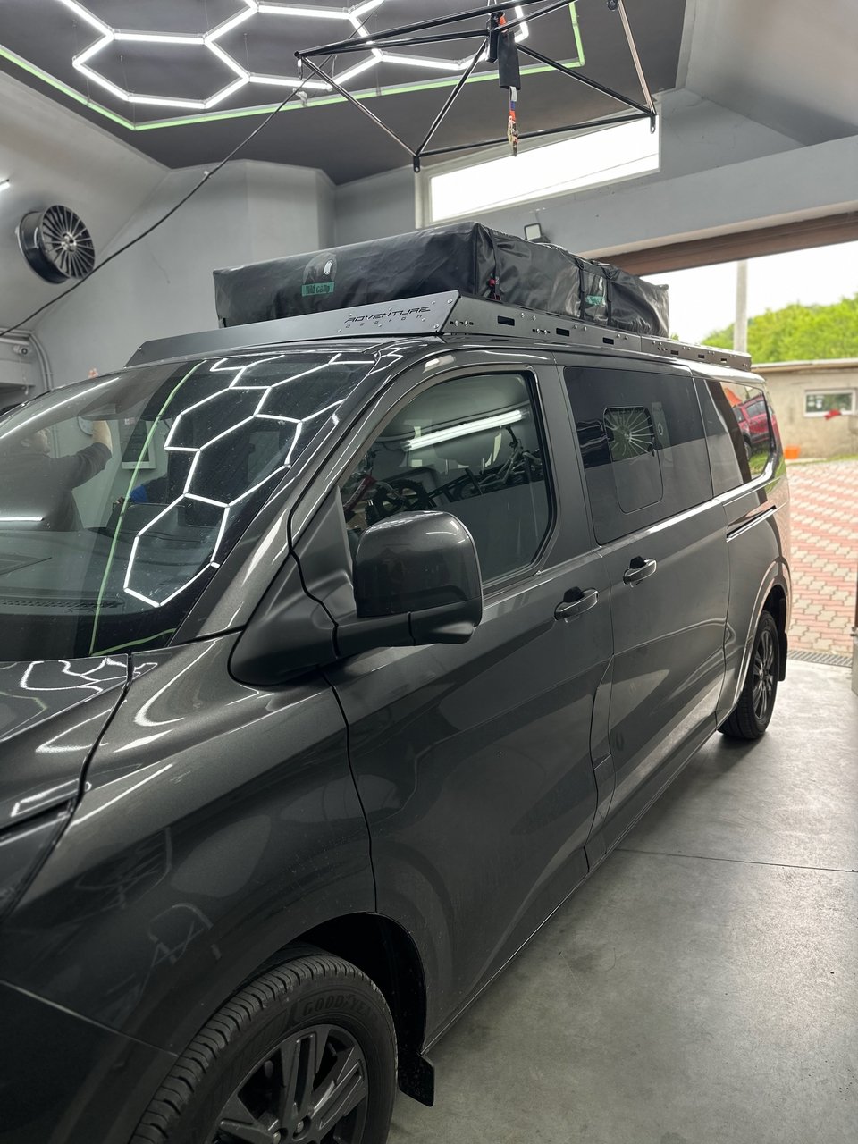 Ford Tourneo - hlavní pohled