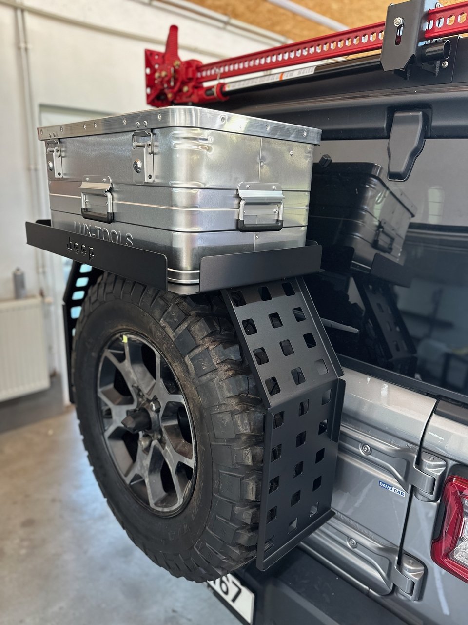 Jeep Wrangler - noční osvětlení