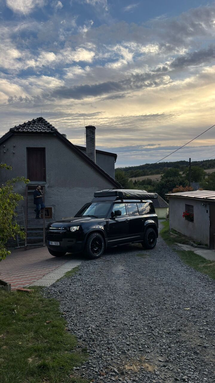 Land Rover Defender 110 - Expediční úprava (8)