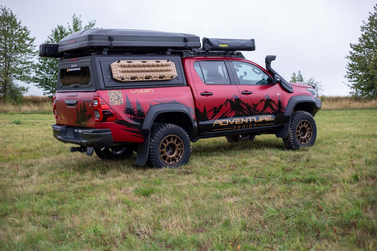 Toyota Hilux - Adventure Design 2026 (4)