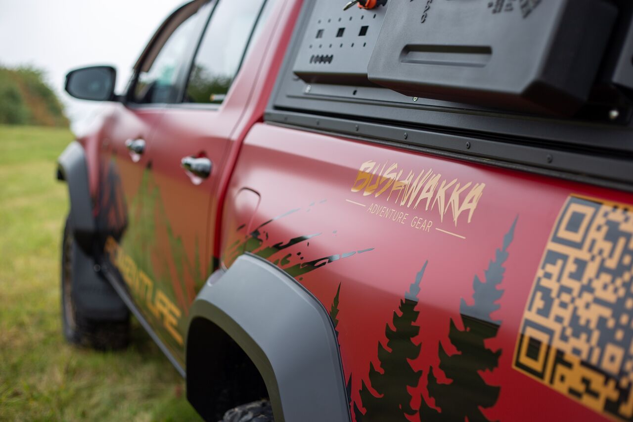 Toyota Hilux - Adventure Design 2026 (7)