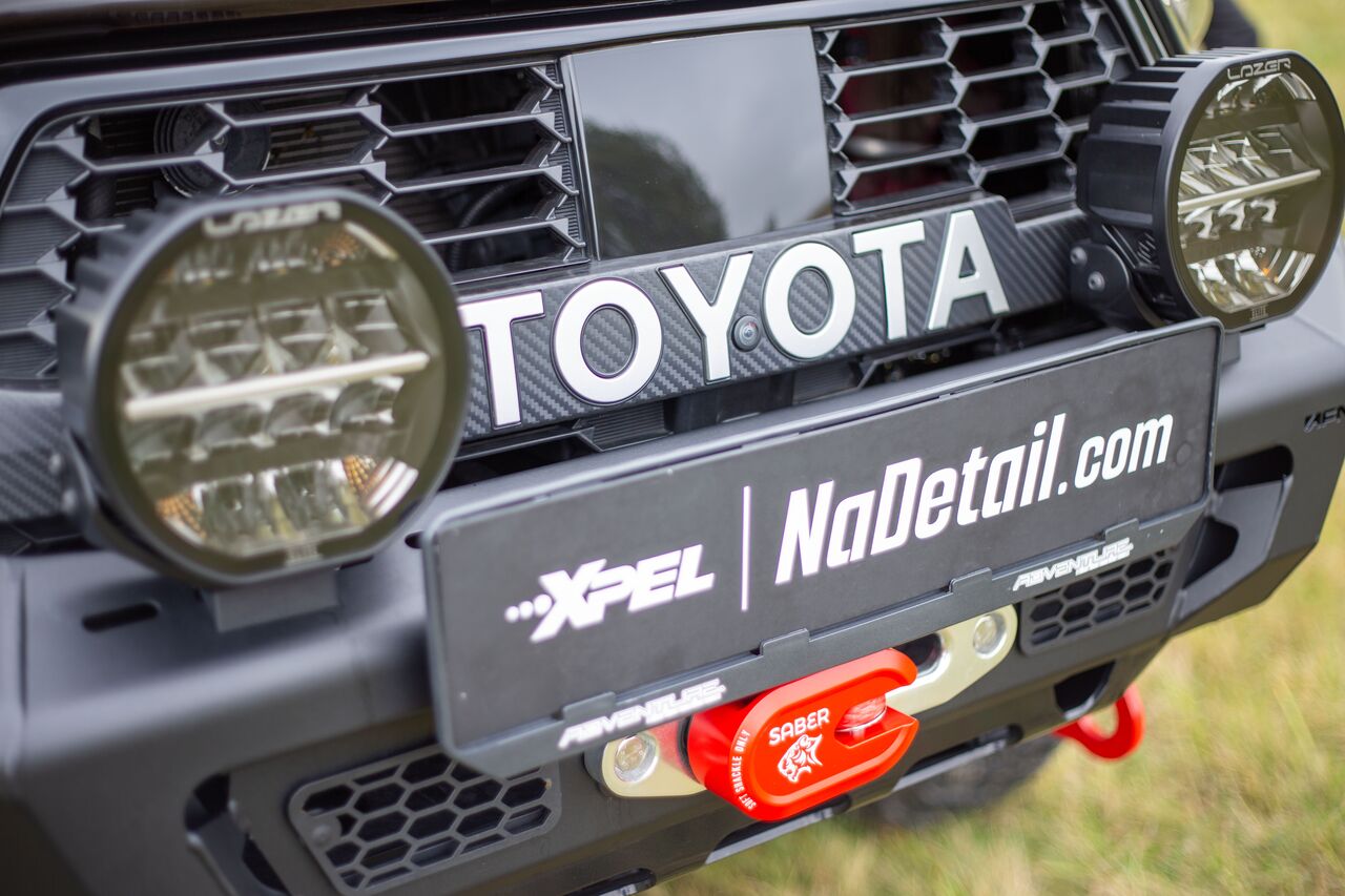 Toyota Hilux - Adventure Design 2026 (9)