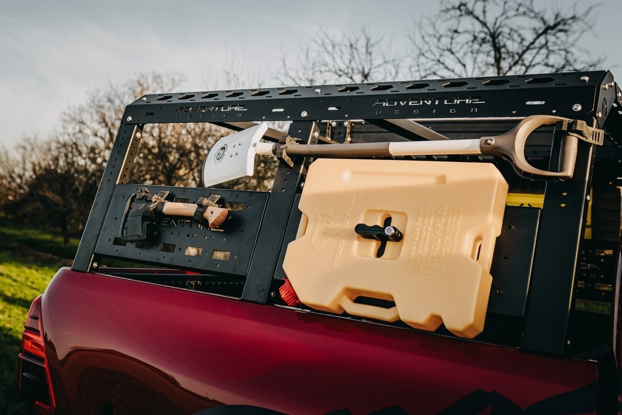Toyota Hilux - noční osvětlení