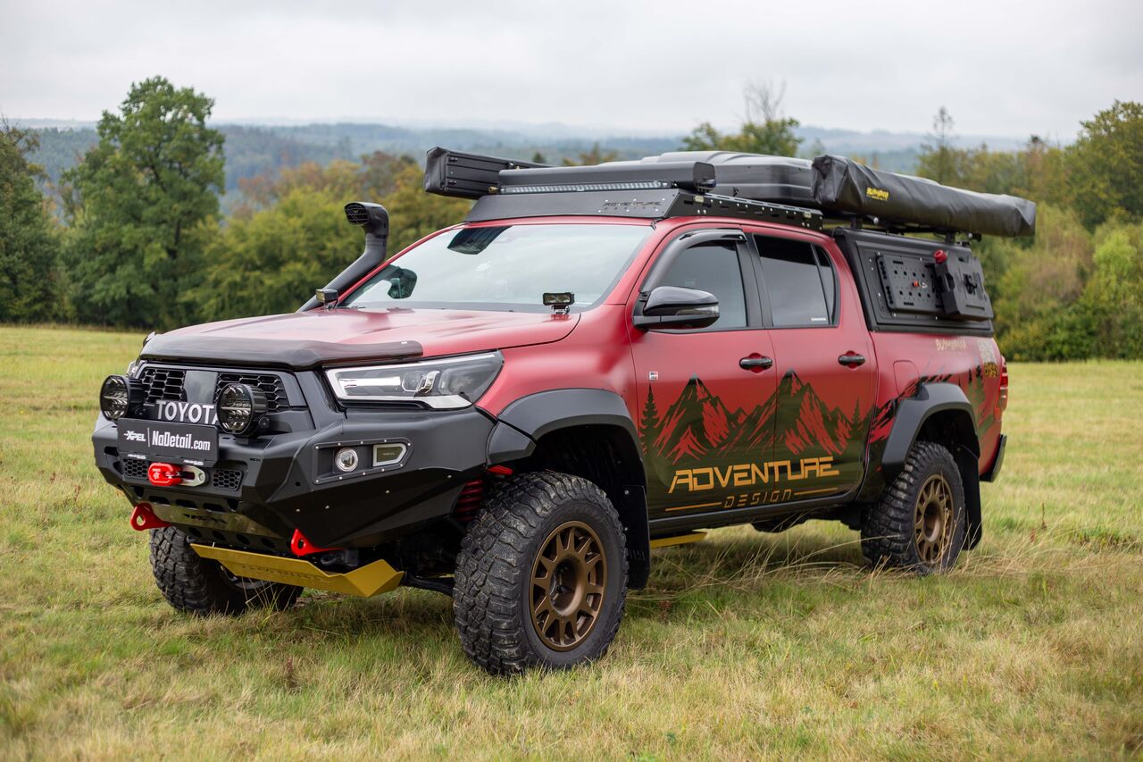Toyota Hilux Double Cab 2020–2025