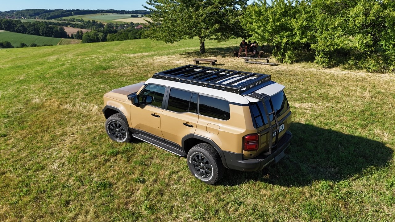 Toyota Land Cruiser - hlavní pohled